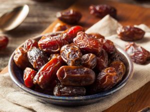 date - Date benefits and Iranian Dates  - Blog