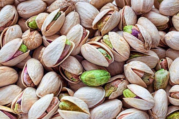 pistachio - difference between Iranian pistachio vs American and Turkish